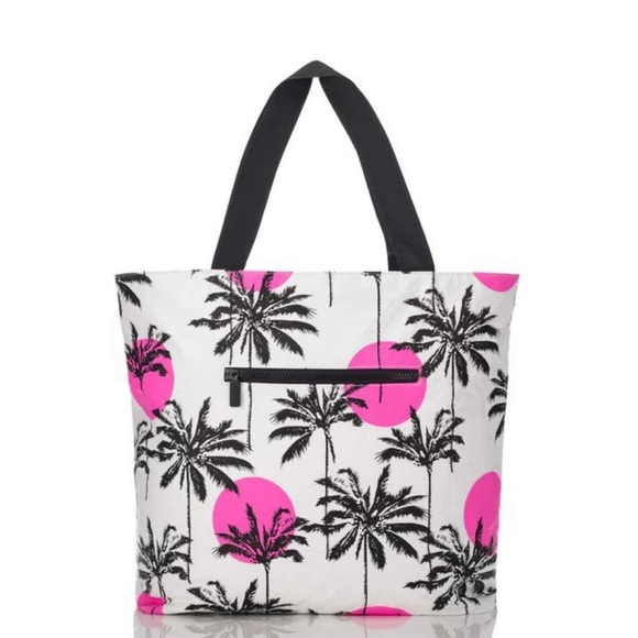 Aloha Collection Tripper - Picture 2 of 10